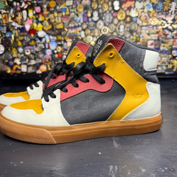 Custom Supra's - Picture 6 of 8